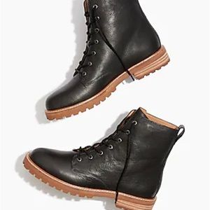 Madewell The Clair Lace-Up Boot in Leather